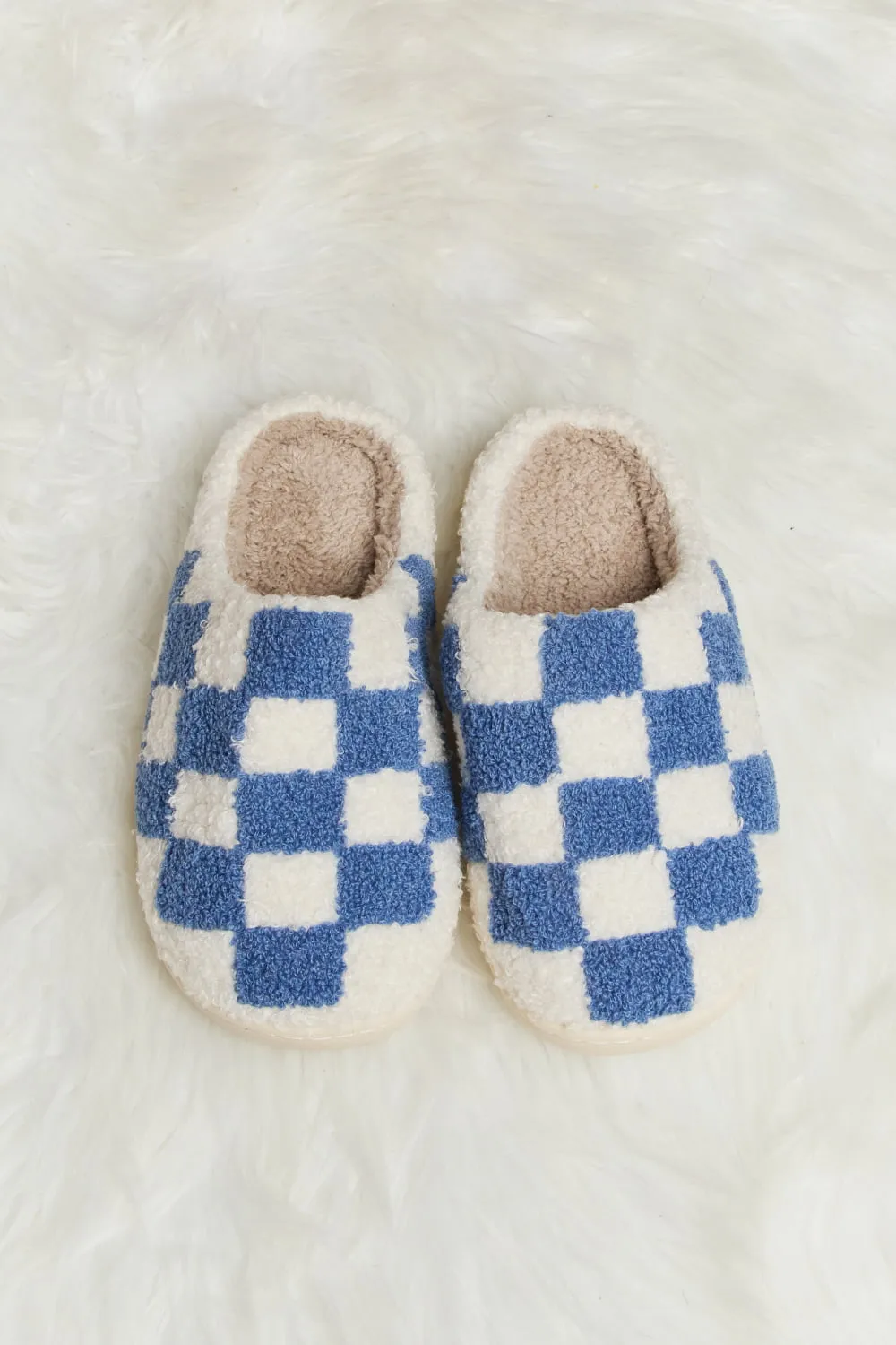 *APP EXCLUSIVE* Checkered Print Plush Slide Slippers