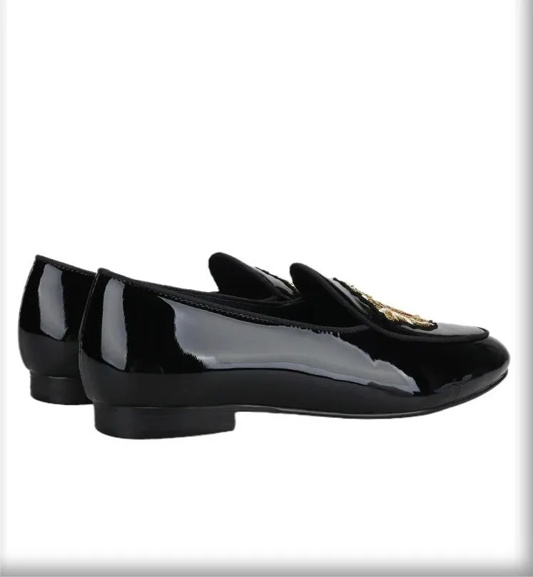 Black Velvet and Patent Leather Embroidery Crest Loafers