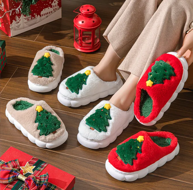 Christmas Slippers Foam for Women,Warm Non-Slip Slides with Christmas Tree Designs