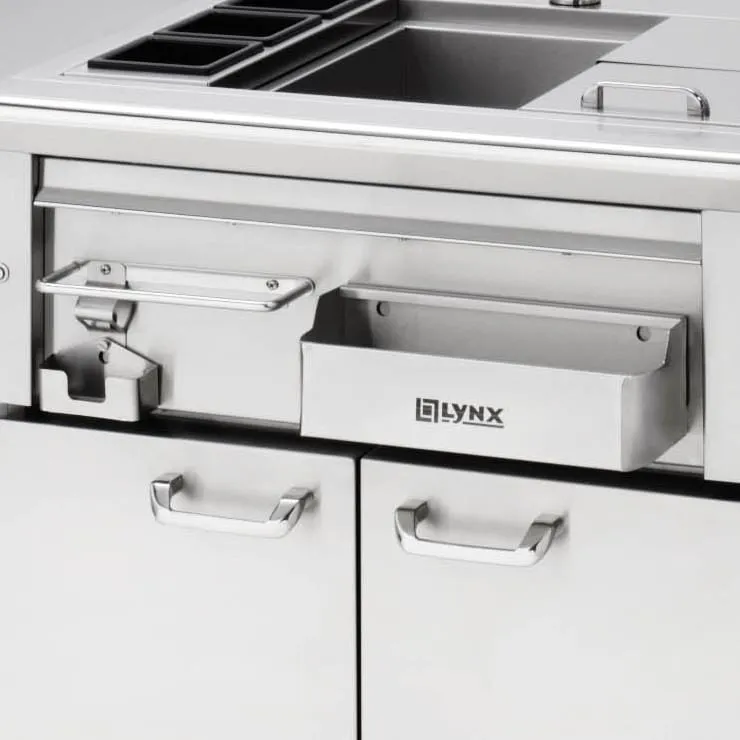 Lynx Pro: Built-In Cocktail Station