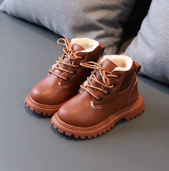 New Winter New Korean Fashion Front Zipper Princess Leather Boots