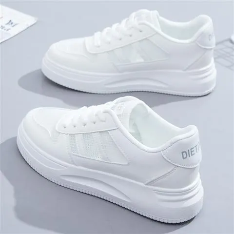 Trendy Breathable Soft Fashion Sports Sneaker